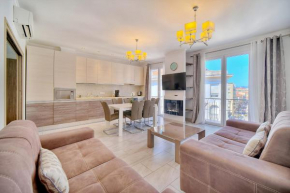 REF 1477 - Apartment for rent